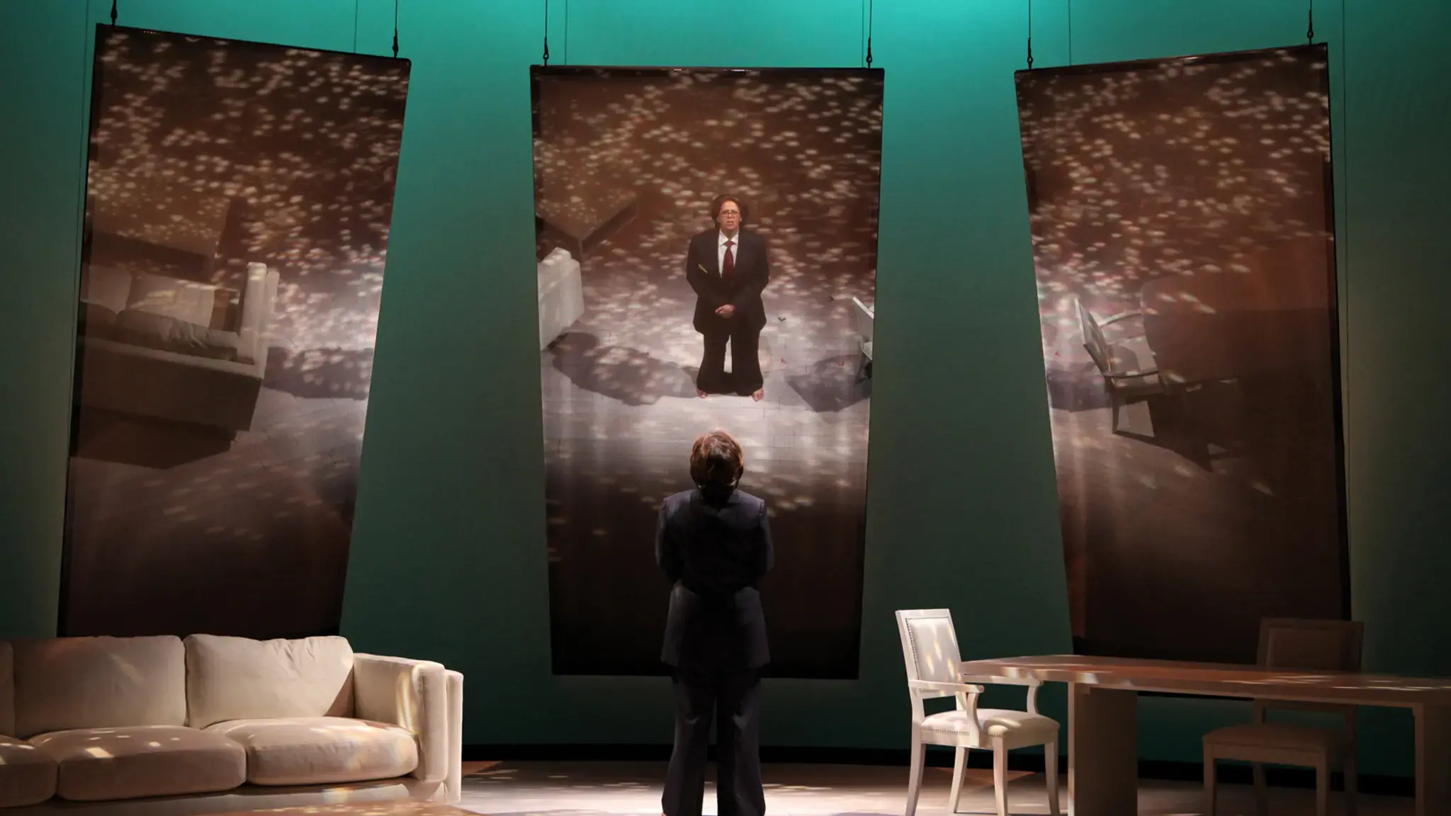 Anna Deavere Smith in Second Stage Theater&rsquo;s production of Let Me Down Easy&nbsp;at Washington&rsquo;s Arena Stage, December 31, 2010 to February 13, 2011. Photo by Joan Marcus.