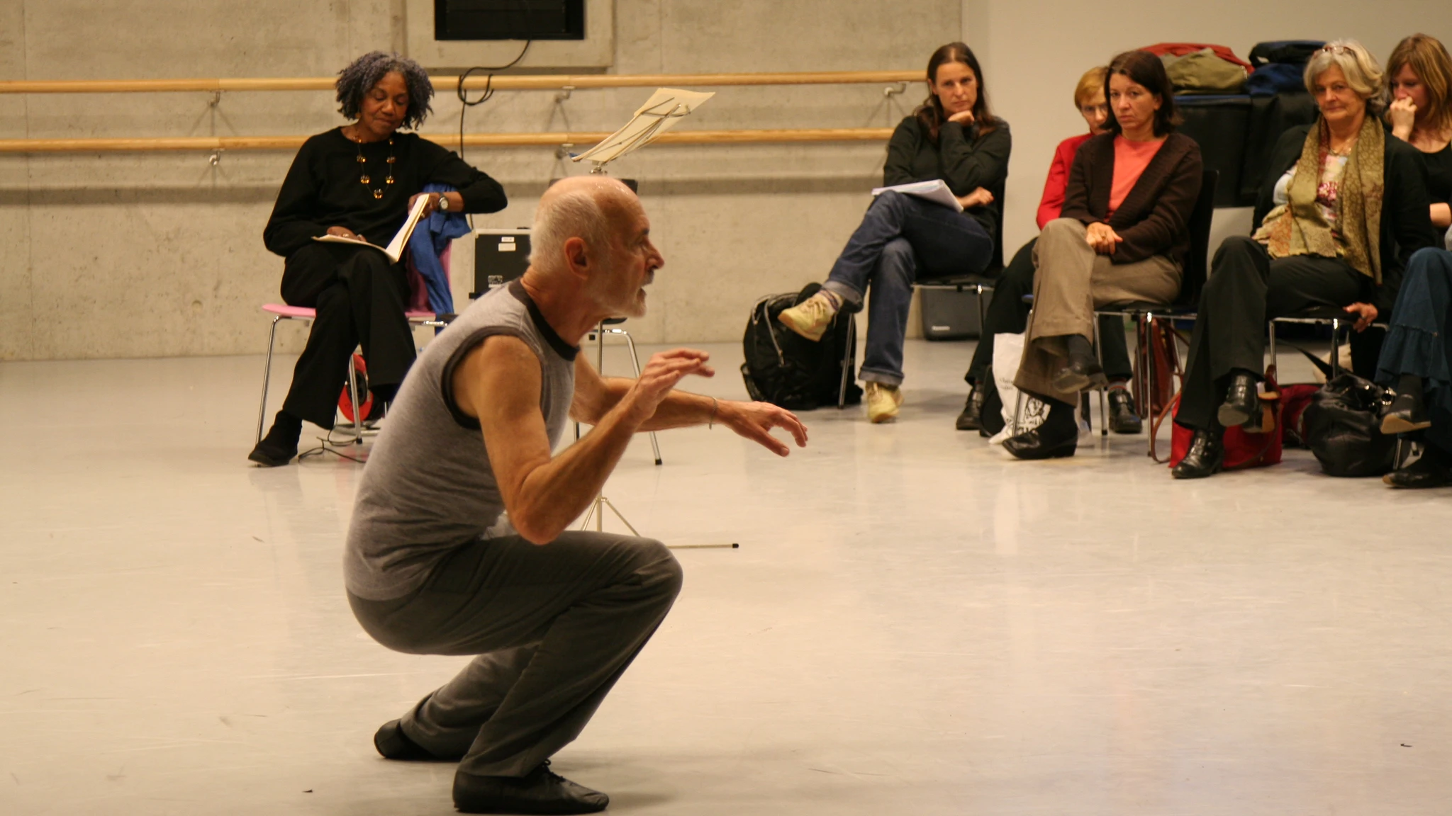Hellmut Gottschild’s performance-lecture at the Akademie der Künste, Berlin (November 11th, 2006).