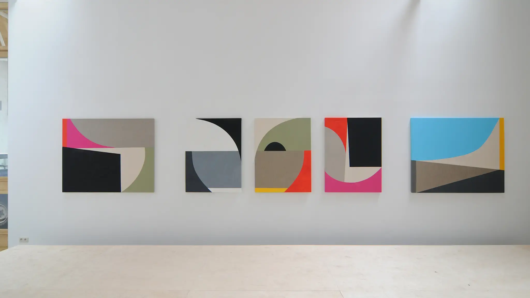 Sarah Crowner, Ballet Plastique, 2011, oil and acrylic on raw canvas and linen, dimensions variable. Installation view image courtesy Galerie Catherine Bastide, Brussels.&nbsp;