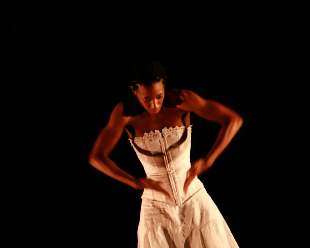 Tania Isaac performing in 2007.