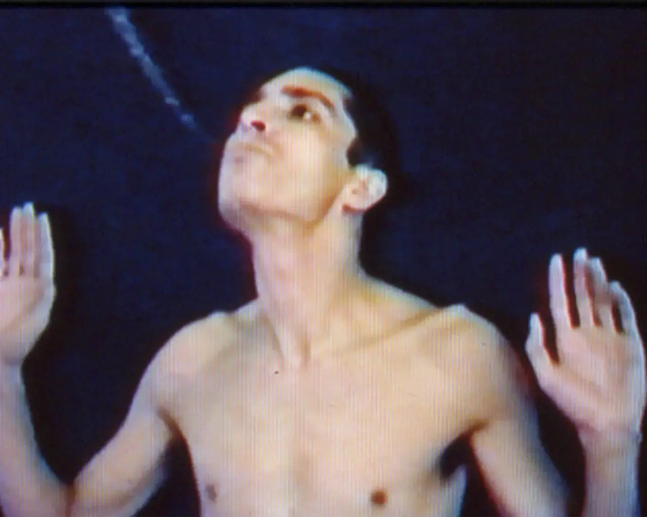 Daniel Guzmán and Luis Felipe Ortega, Remake&nbsp;(still), 1994. Courtesy of the artists.