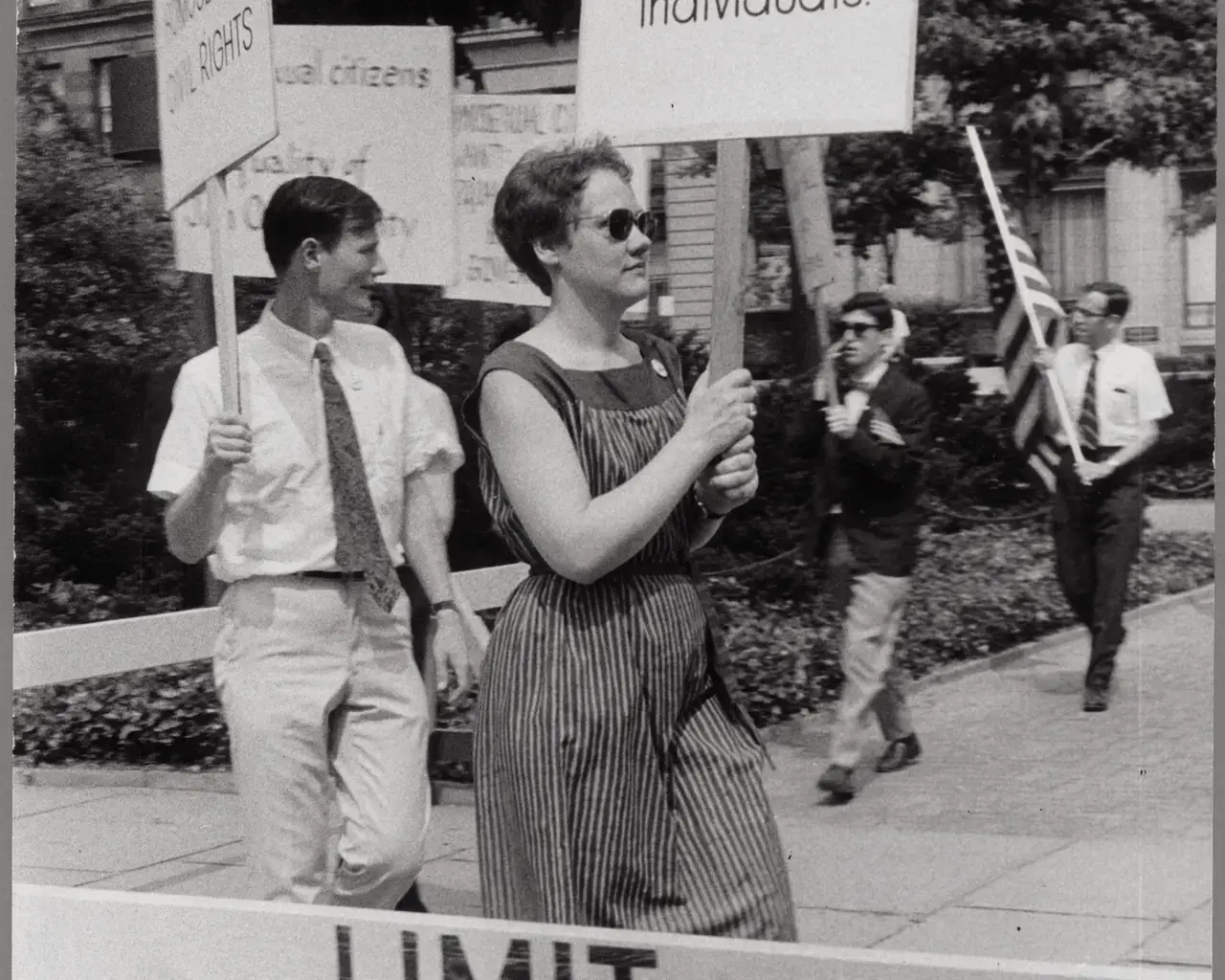 Barbara Gittings picketing Independence Hall July 4, 1966. Photo &copy; Kay Lahusen.