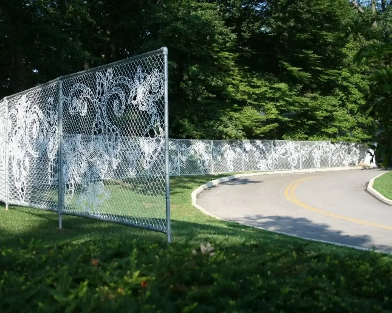 Installation view of Lace Fence&nbsp;by Demakersvan designer Jeroen Verhoeven, 2009. Photo by Kerry Polite, Courtesy of The Design Center.
