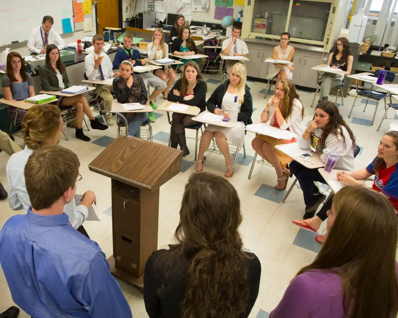 Palisades High School students during their second round debate. Photo by Conrad Erb, courtesy of the Chemical Heritage Foundation.