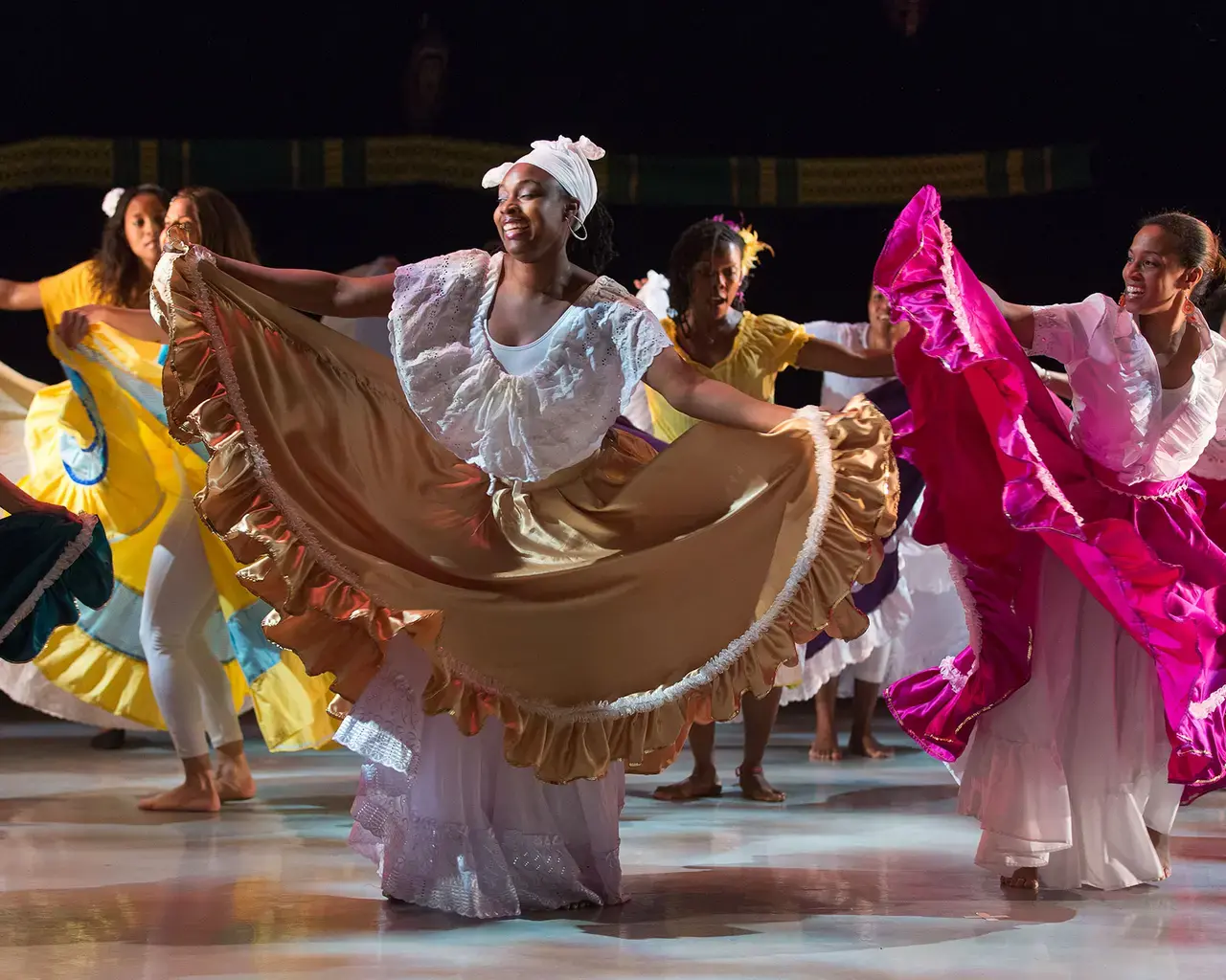 Dancers C. Kelly White-Burrell and Steffanie White-Burchette in performance. Photo by Kerville Jackson.