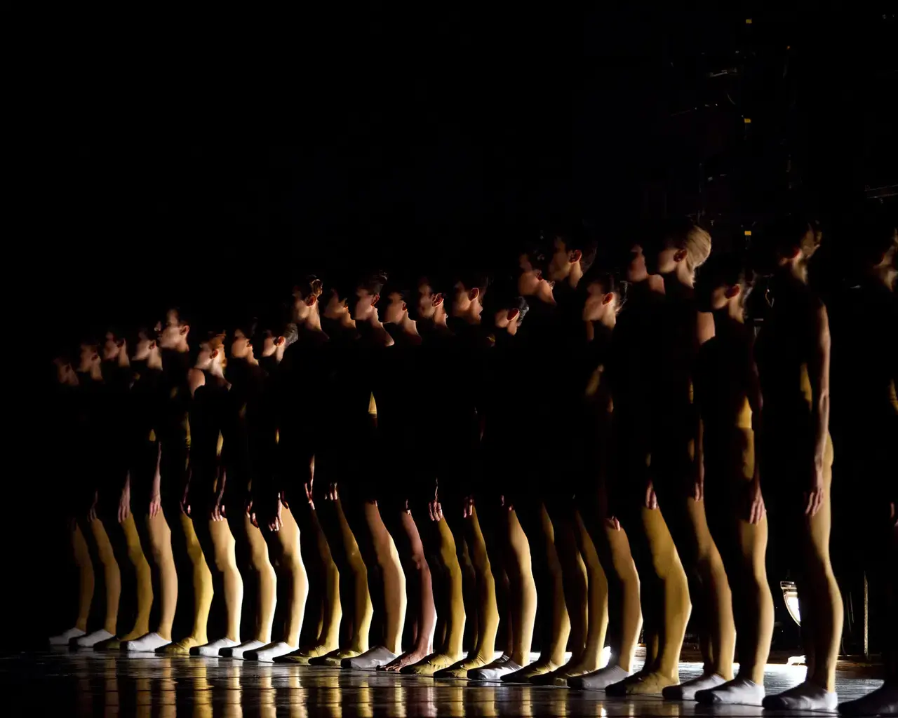 Pennsylvania Ballet performing William Forsythe&#39;s Artifact Suite. Photo by Alexander Iziliaev.