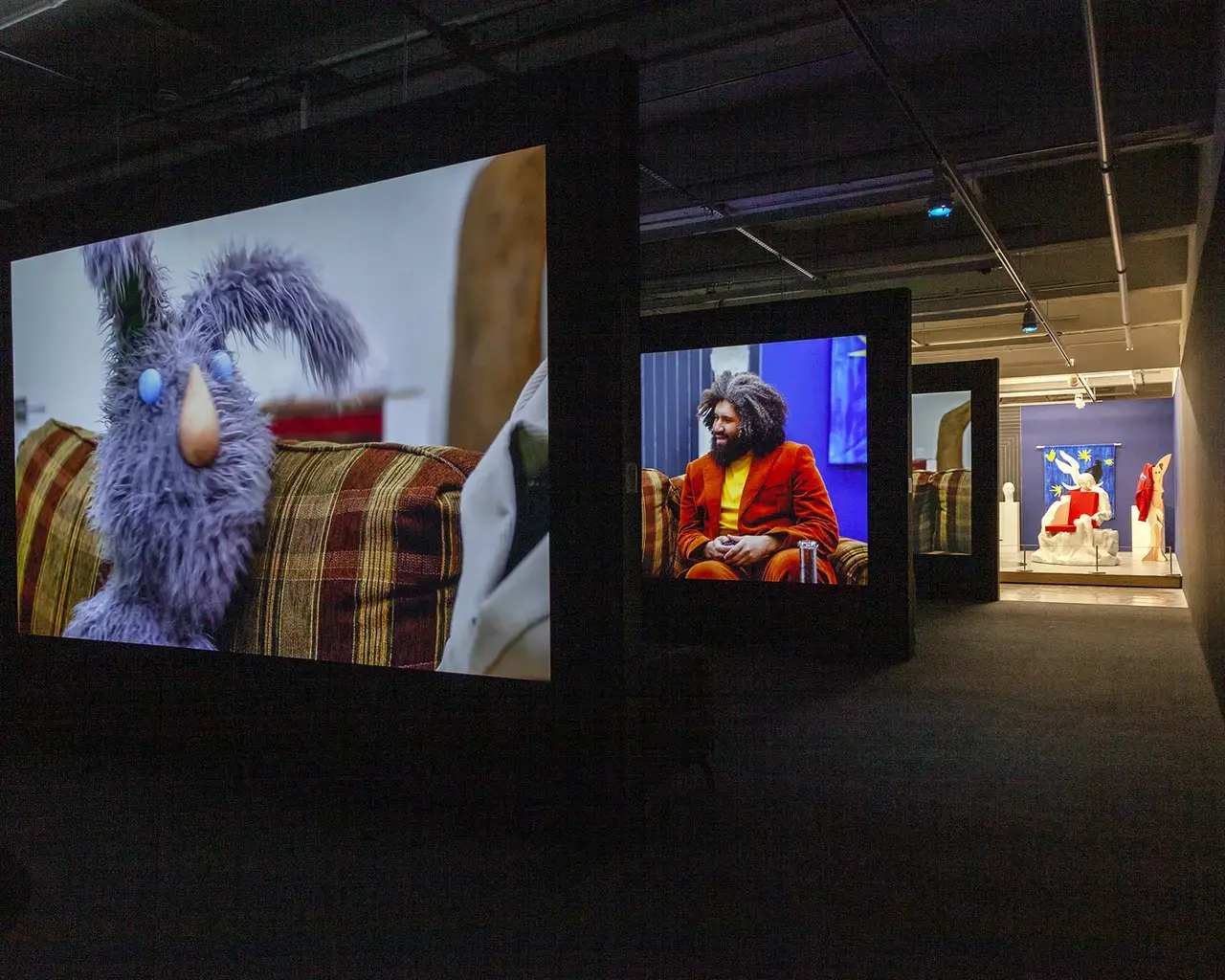 Jayson Musson, in collaboration with The Fabric Workshop and Museum, His History of Art, 2022, installation view, Philadelphia, PA. Photo by Carlos Avendaño.&nbsp;