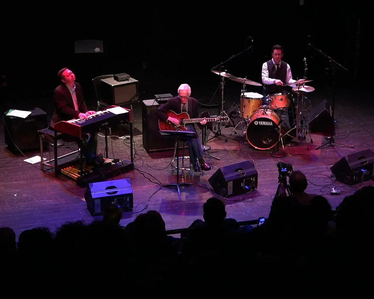 jazz-bridge-real-book-2016-11Pat Martino performing at Jazz Bridge&rsquo;s Philadelphia Real Book Concert: creative Struggle, 2017. Photo by Jason Fifield.