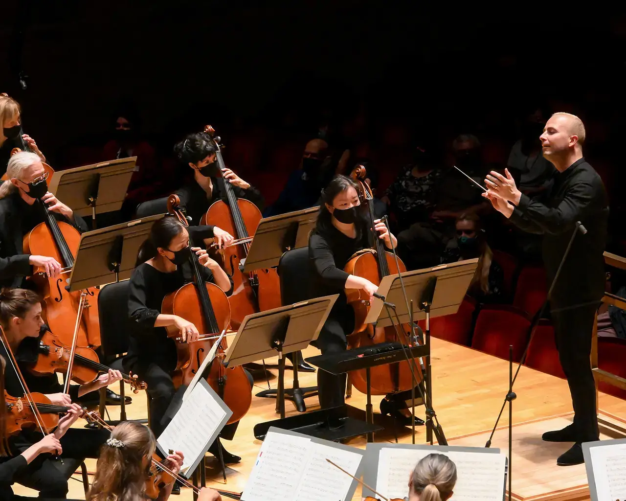 Yannick Nézet-Séguin with The Philadelphia Orchestra. Photo by Jessica Griffin.