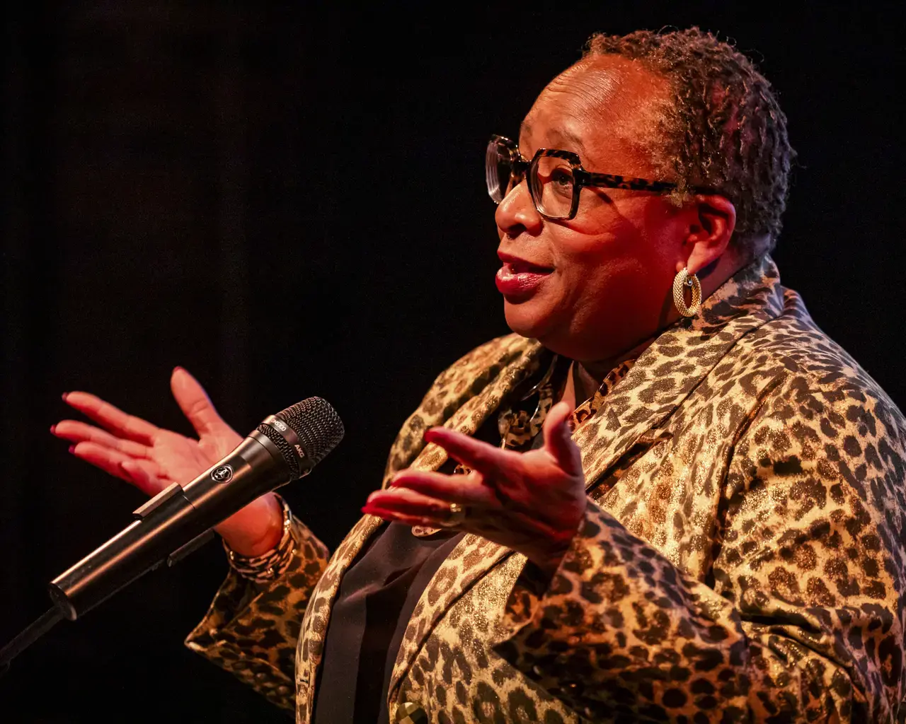 Donna Frisby-Greenwood (Senior Vice President, The Pew Charitable Trusts) addresses the Center's 2023 grantees. Photo by Ashley Smith, Wide Eyed Studios.