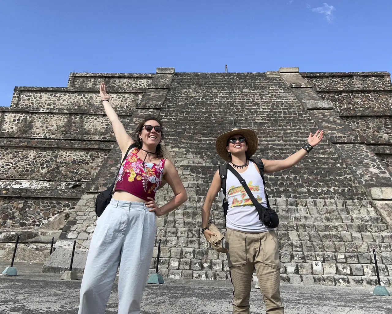 Tanaquil Márquez and Ximena Violante posing in front of the Moon pyramid at Teotihuacán Mexico
