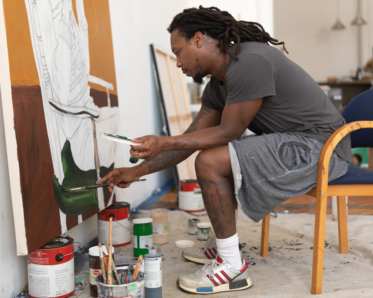 Jerrell Gibbs working in his studio, 2022. Photo by Joe Hyde.