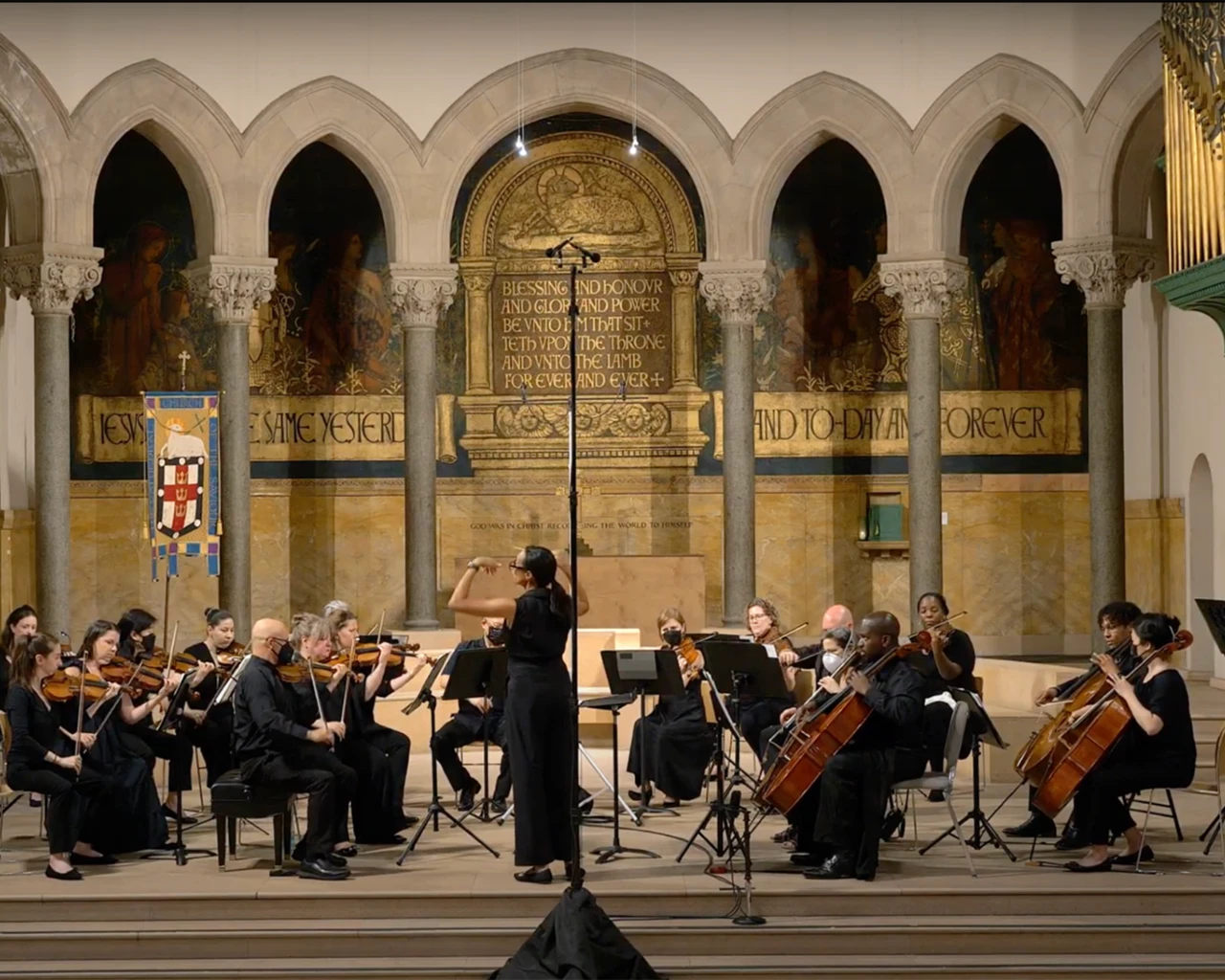 Jeri Lynne Johnson conducts Black Pearl Chamber Orchestra at Philadelphia Episcopal Cathedral, July 25, 2025. Photo courtesy of Black Pearl Chamber Orchestra.&nbsp;