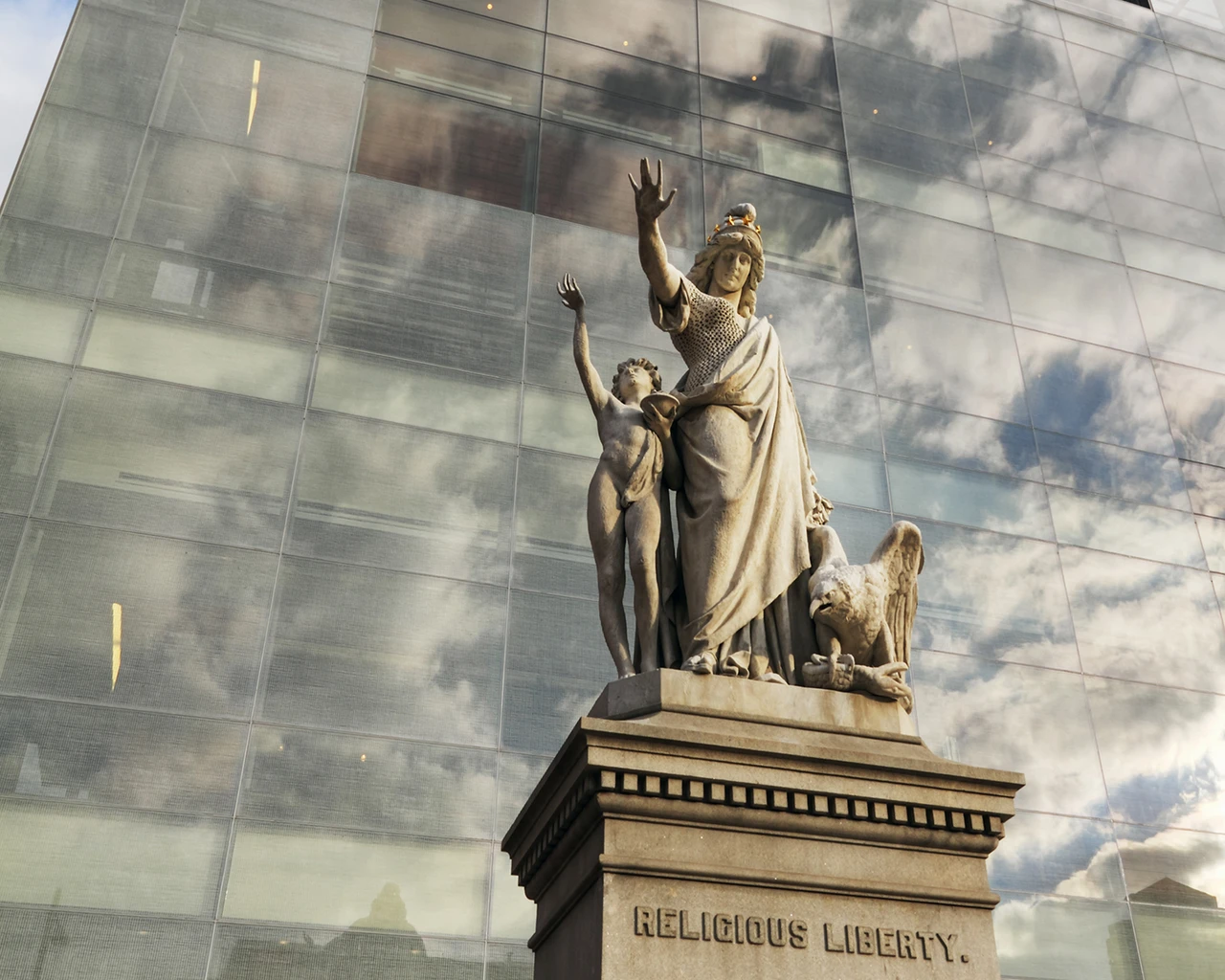 The exterior of the Weitzman National Museum of American Jewish History. Photo courtesy of Weitzman National Museum of American Jewish History.