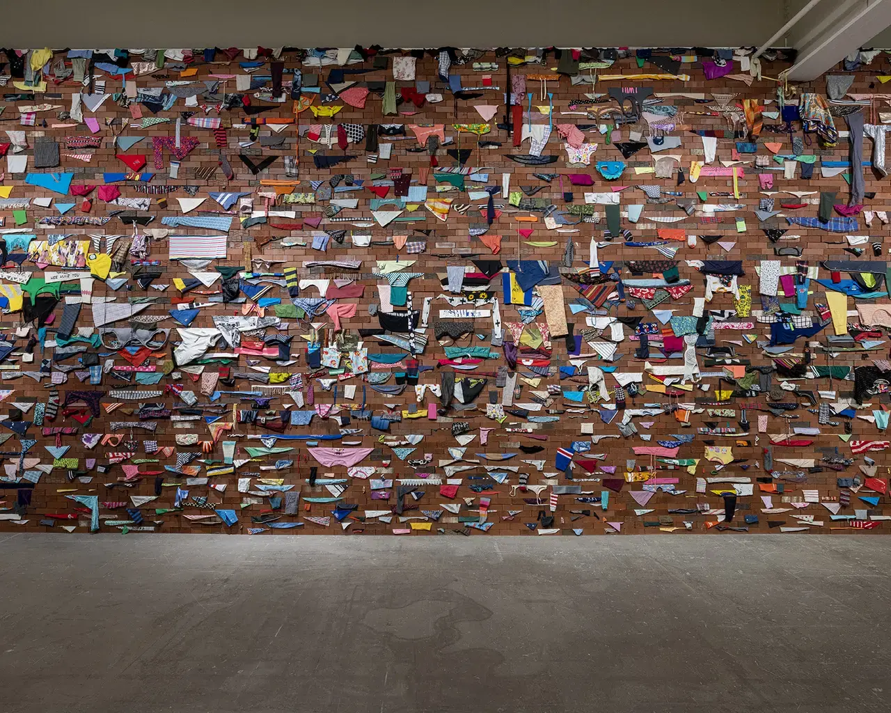 Pew Fellow Karyn Olivier, Wall, 2020, installation view of Everything That’s Alive Moves exhibition, the Institute of Contemporary Art, Philadelphia. Photo by Constance Mensh.