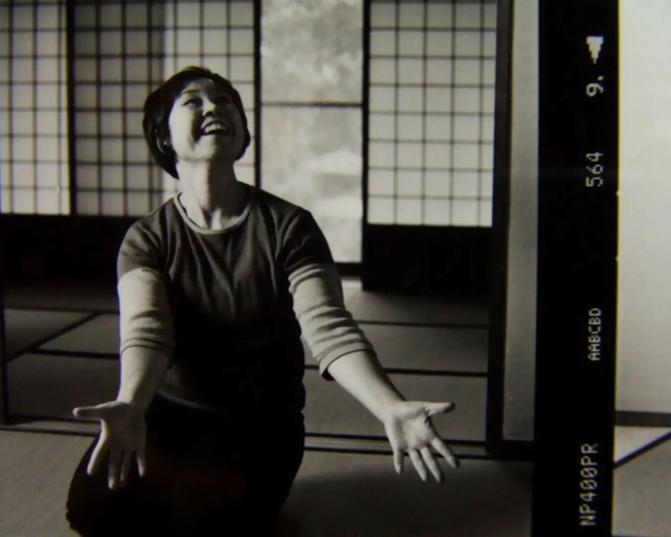 Roko Kawai rehearsing, October 2007. Photo by Eiichiro Iwasa.