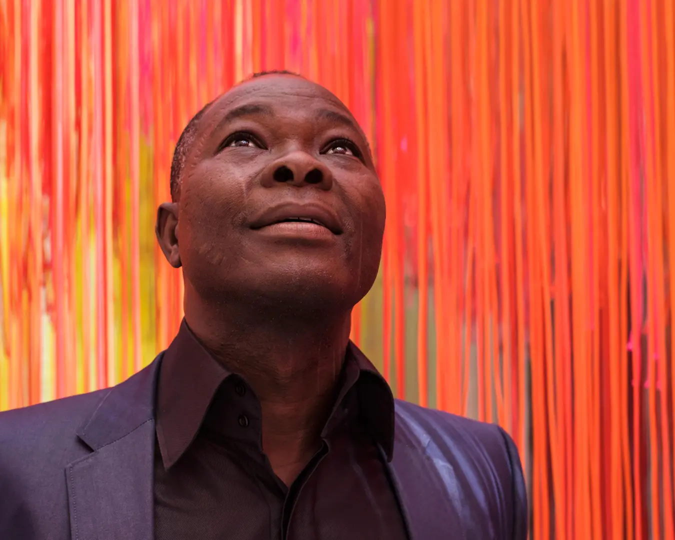 Francis Kéré, The Architecture of Francis Kéré: Building for Community, exhibition view with artist, 2016, Philadelphia Museum of Art. Photo by Tim Tiebout.