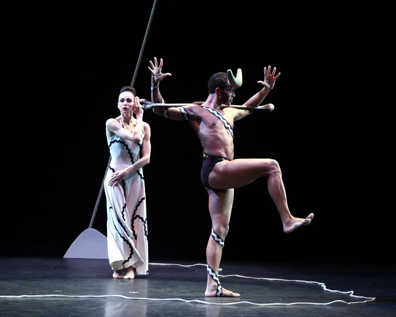 Diana Vishneva and Abdiel Jacobsen in Errand Into the Maze. Photo by Costas.