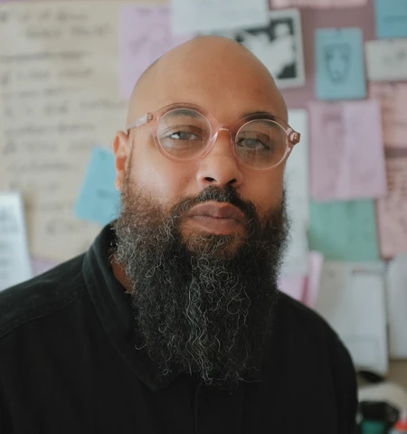 Mikel Patrick Avery, 2024 Pew Fellow. Photo by Travis B.