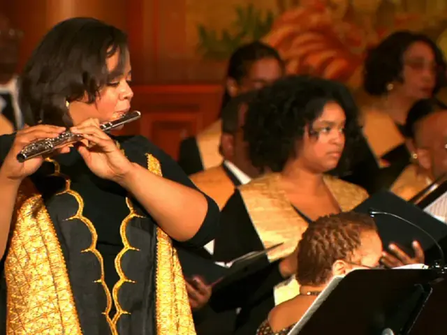 Astral flutist Julietta Curenton in the Astral-commissioned world premiere of her mother Evelyn Simpson-Curenton&#39;s The Voices of Freedom. Image by Eric Botel-Barnard.