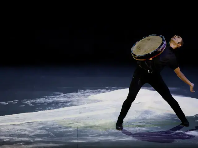 Israel Galván of Nuevo Flamenco: The Galván Legacy, the centerpiece of Pasión y Arte&#39;s 2014 Flamenco Festival, performing La Curva. Photo by Felix Vazquez.