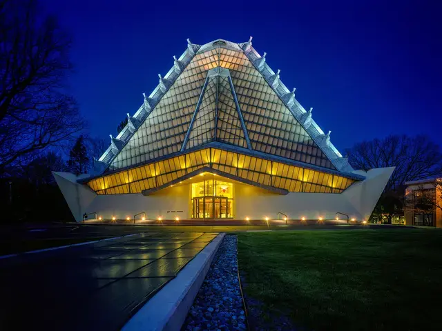 Beth Sholom Synagogue exterior, Elkins Park, PA. Photo by Lazlo Regos,&nbsp;courtesy of Beth Sholom Synagogue Preservation Foundation.