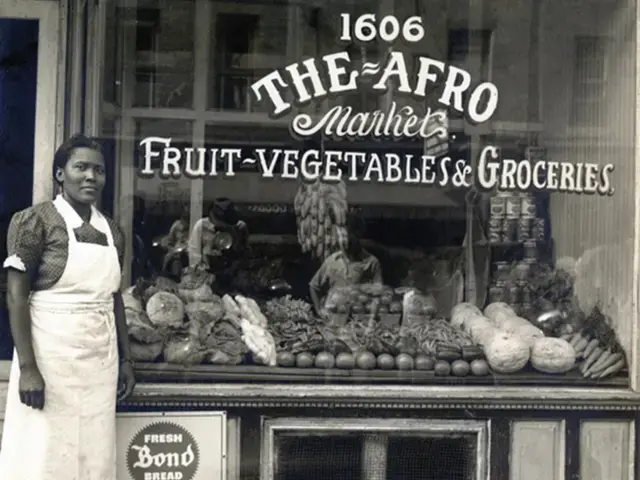 John W. Mosley Photograph Collection, Charles L. Blockson Afro-American Collection, Temple University Libraries.