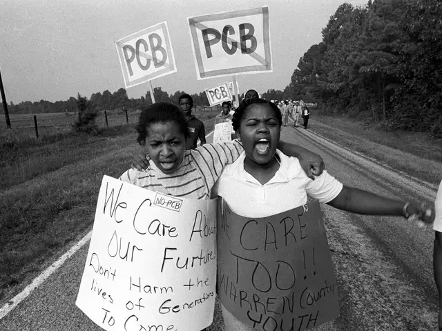 1982 protest against the Warren County Landfill in Afton, North Carolina. Photo by Jerome Friar/UNC Libraries,