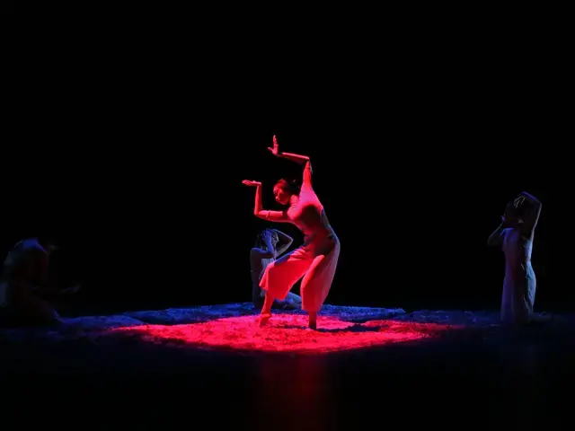 REDCAT hosts The Sharon Disney Lund School of Dance at California Institute of the Arts&rsquo; (CalArts) winter concert, 2016. Photo by Lawrence K. Ho, courtesy of CalArts.&nbsp;