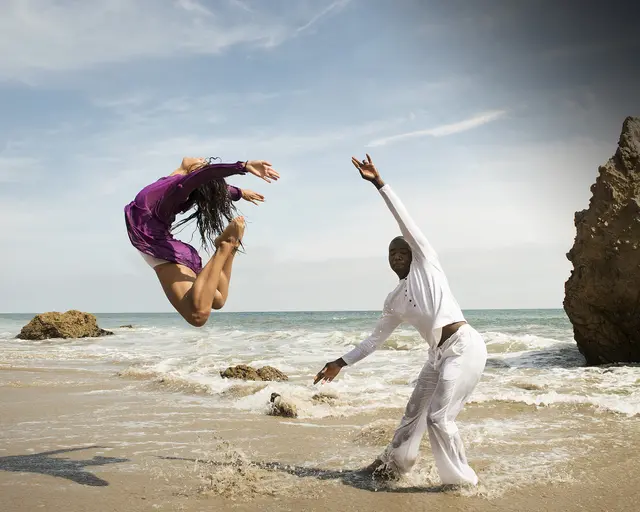 The Center for the Art of Performance at UCLA (CAP UCLA) presents the world premiere of Agua Furiosa&nbsp;from CONTRA-TIEMPO Urban Latin Dance Theater in January 2016. Photo by Tyrone Domingo. Courtesy of CAP UCLA.