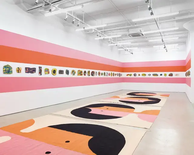 Polly Apfelbaum,&nbsp;The Potential of Women, 2017, installation view at Alexander Gray Associates, New York. Photo courtesy of Alexander Gray Associates.&nbsp;