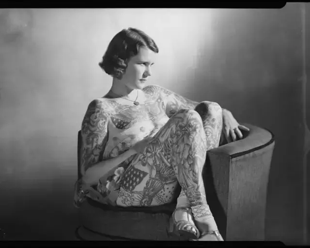 Betty Broadbent, the 'Tattooed Venus', Sydney, Australia, 1938. Photo by Ray Olsen for Pix Magazine, courtesy of the State Library of New South Wales.&nbsp;