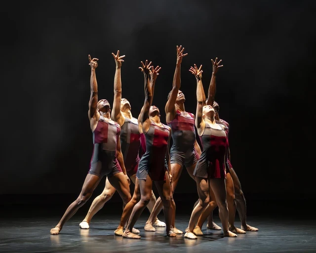 PHILADANCO! company, 2025. Photo by Julianne Harris.