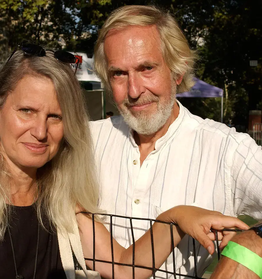 Helene and Robert Browning at Central Park SummerStage, 2004. Photo &copy; Jack Vartoogian/FrontRowPhotos.