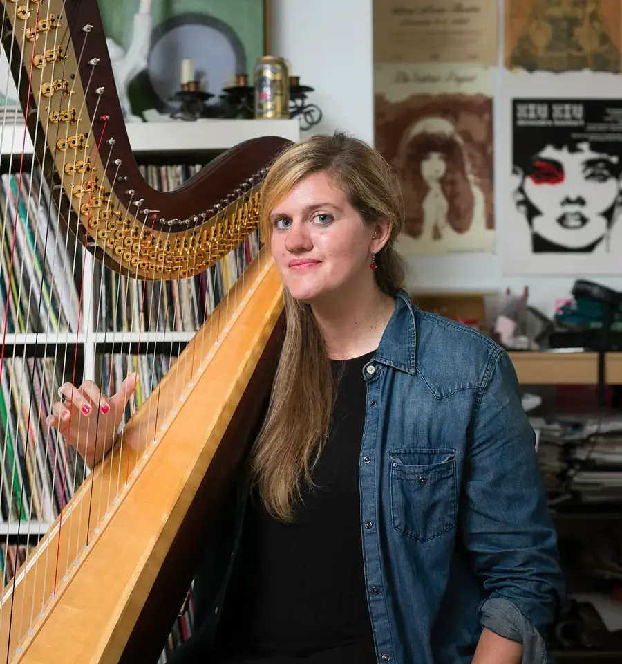 Mary Lattimore, 2014 Pew Fellow. Photo by Ryan Collerd.