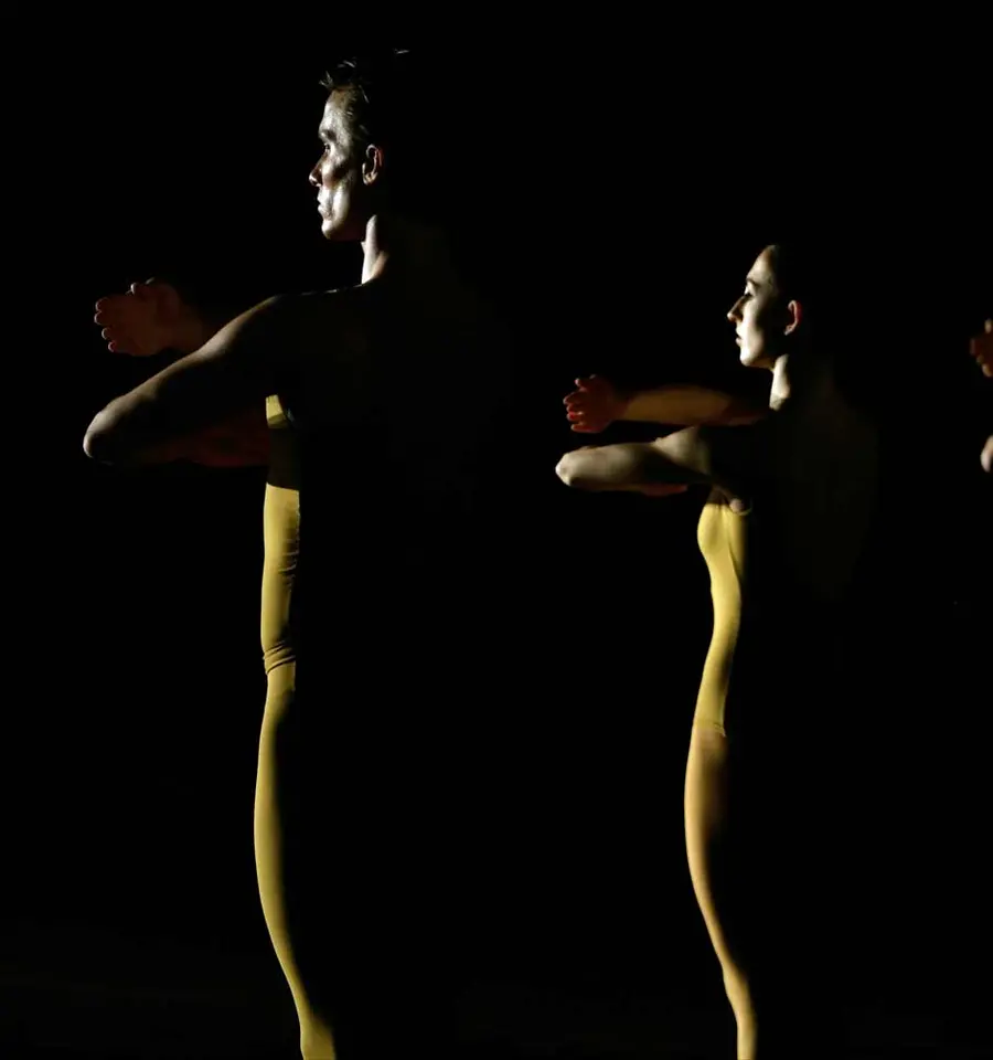 San Francisco Ballet performing William Forsythe&#39;s Artifact Suite. Photo by Erik Tomasson.