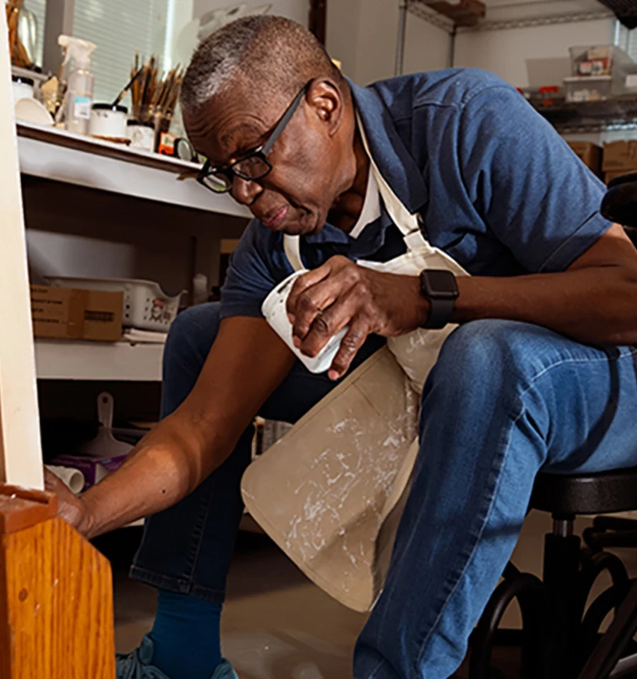 John E. Dowell Jr., 2025 Pew Fellow. Photo by Devin Fitchwell.